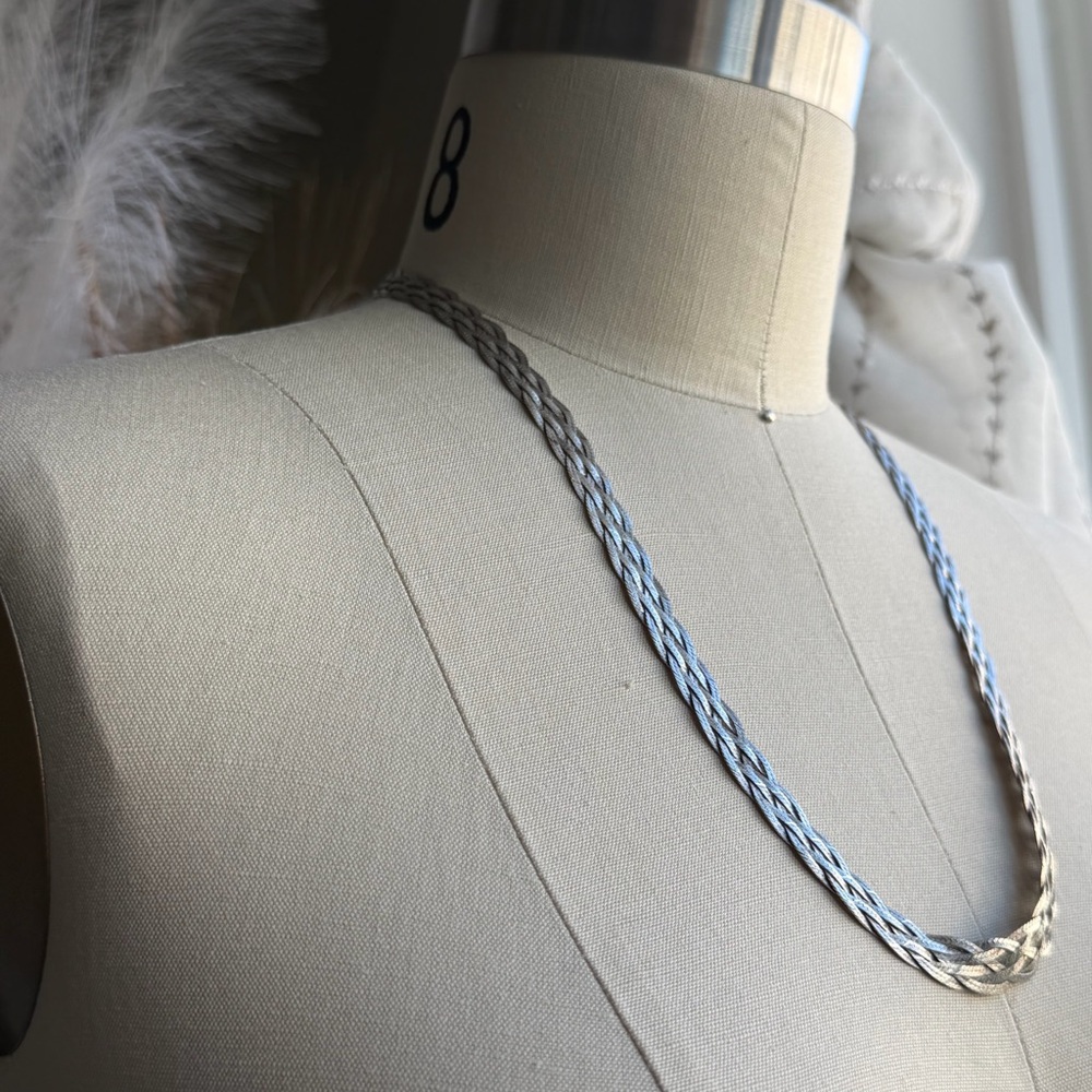 ISC ITALY 925 |Vintage| Sterling Silver Lightweight Braided Herringbone Necklace - Picture 11 of 14